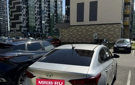 Hyundai Solaris II рестайлинг, 2019 год, 1 290 000 рублей, 3 фотография