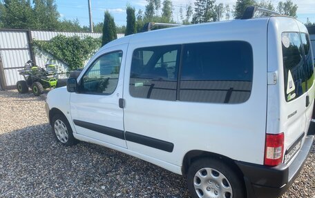 Peugeot Partner II рестайлинг 2, 2006 год, 250 000 рублей, 8 фотография