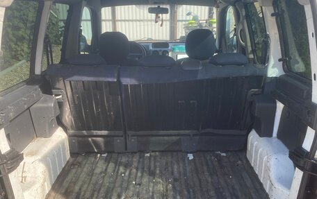 Peugeot Partner II рестайлинг 2, 2006 год, 250 000 рублей, 12 фотография