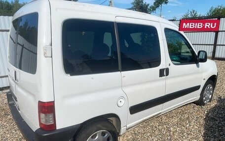 Peugeot Partner II рестайлинг 2, 2006 год, 250 000 рублей, 3 фотография