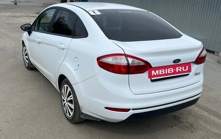 Ford Fiesta, 2015 год, 785 000 рублей, 4 фотография