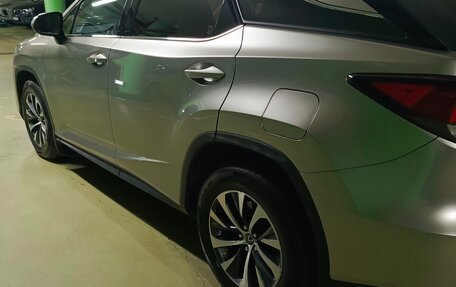 Lexus RX IV рестайлинг, 2019 год, 4 170 000 рублей, 7 фотография
