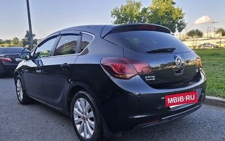 Opel Astra J, 2011 год, 435 000 рублей, 4 фотография