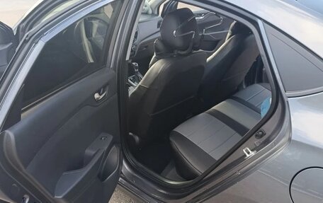 Hyundai Solaris II рестайлинг, 2021 год, 1 700 000 рублей, 15 фотография