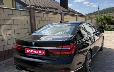 BMW 7 серия, 2017 год, 3 750 000 рублей, 4 фотография
