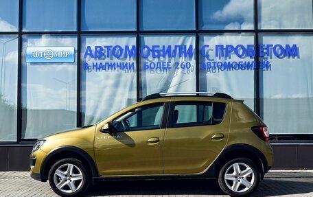Renault Sandero II рестайлинг, 2017 год, 1 245 000 рублей, 2 фотография