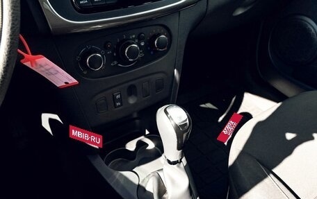 Renault Sandero II рестайлинг, 2017 год, 1 245 000 рублей, 10 фотография