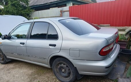 Nissan Almera, 1998 год, 180 000 рублей, 1 фотография
