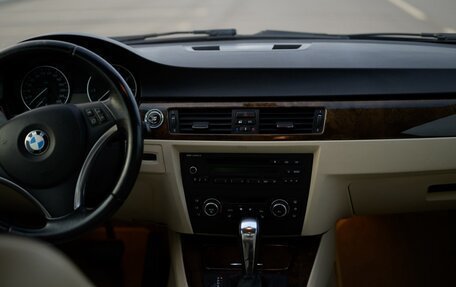BMW 3 серия, 2009 год, 900 000 рублей, 10 фотография