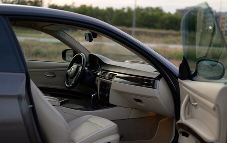 BMW 3 серия, 2009 год, 900 000 рублей, 17 фотография