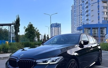 BMW 5 серия, 2020 год, 3 890 000 рублей, 2 фотография