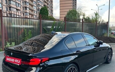 BMW 5 серия, 2020 год, 3 890 000 рублей, 10 фотография