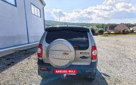 Chevrolet Niva I рестайлинг, 2016 год, 800 000 рублей, 6 фотография
