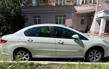 Peugeot 408 I рестайлинг, 2016 год, 920 000 рублей, 3 фотография