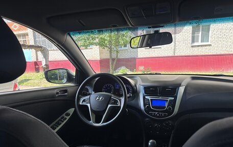 Hyundai Solaris II рестайлинг, 2014 год, 950 000 рублей, 6 фотография