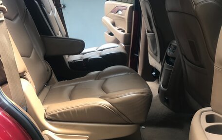 Cadillac Escalade IV, 2015 год, 3 990 000 рублей, 11 фотография