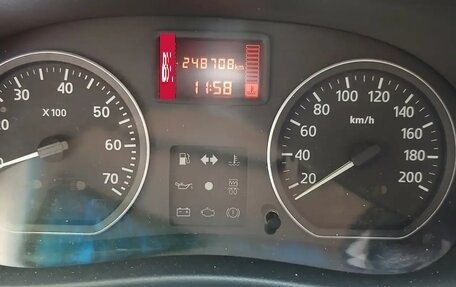 Renault Logan I, 2010 год, 180 000 рублей, 6 фотография