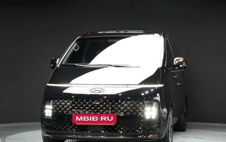 Hyundai Staria, 2024 год, 5 120 000 рублей, 3 фотография