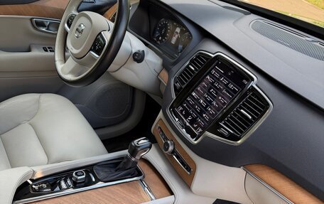 Volvo XC90 II рестайлинг, 2022 год, 4 190 000 рублей, 11 фотография