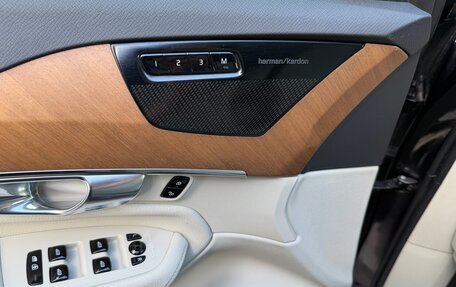 Volvo XC90 II рестайлинг, 2022 год, 4 190 000 рублей, 19 фотография