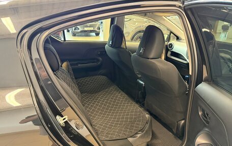 Toyota Aqua I, 2014 год, 999 000 рублей, 18 фотография