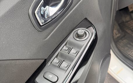 Renault Kaptur I рестайлинг, 2017 год, 1 523 000 рублей, 8 фотография