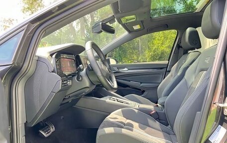 Volkswagen Golf VIII, 2023 год, 2 280 000 рублей, 7 фотография