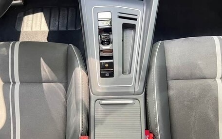 Volkswagen Golf VIII, 2023 год, 2 280 000 рублей, 11 фотография