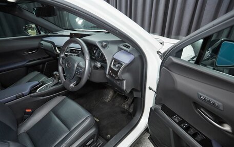 Lexus UX I, 2020 год, 3 500 000 рублей, 13 фотография