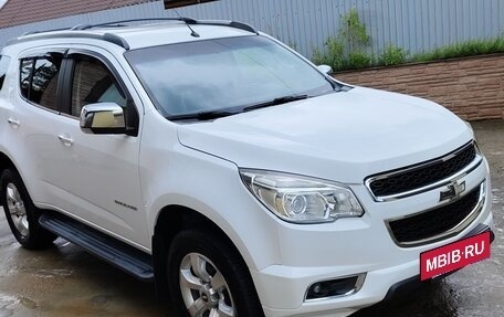 Chevrolet TrailBlazer II, 2014 год, 2 750 000 рублей, 2 фотография