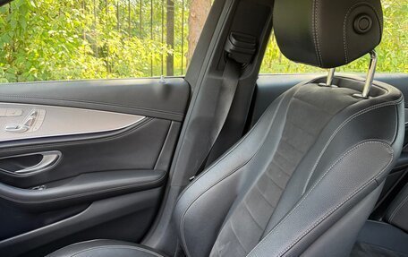 Mercedes-Benz E-Класс, 2016 год, 2 300 000 рублей, 5 фотография
