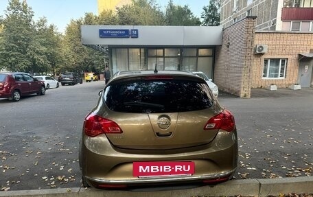 Opel Astra J, 2012 год, 890 000 рублей, 3 фотография