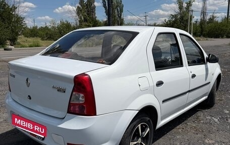 Renault Logan I, 2010 год, 365 000 рублей, 5 фотография
