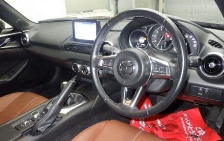 Mazda MX-5, 2022 год, 1 800 000 рублей, 7 фотография