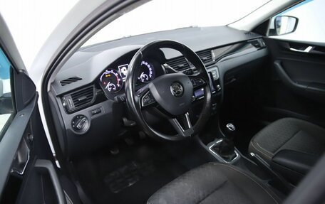 Skoda Rapid I, 2017 год, 990 000 рублей, 10 фотография