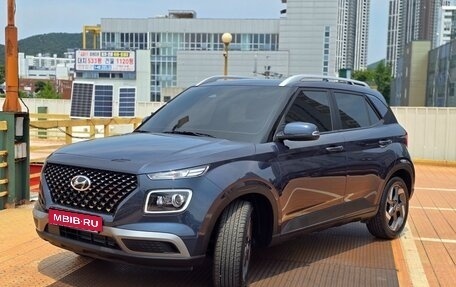 Hyundai Venue I, 2023 год, 1 950 000 рублей, 1 фотография