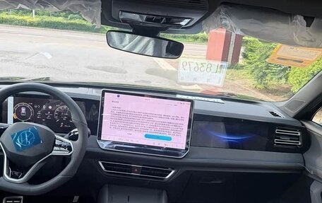 Volkswagen Tiguan, 2026 год, 4 400 000 рублей, 9 фотография