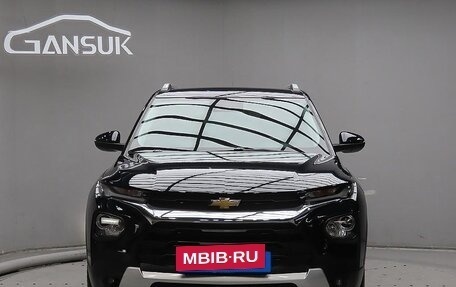 Chevrolet TrailBlazer, 2023 год, 1 952 000 рублей, 2 фотография