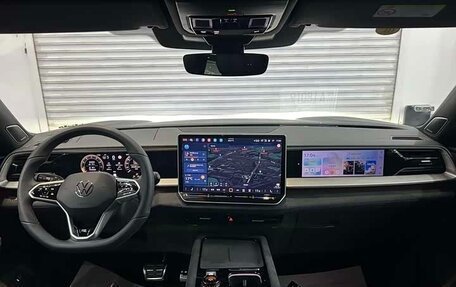 Volkswagen Teramont, 2026 год, 5 500 000 рублей, 8 фотография