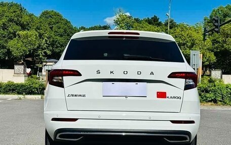 Skoda Karoq I, 2023 год, 2 130 000 рублей, 5 фотография