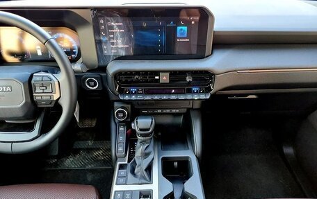 Toyota Land Cruiser Prado, 2025 год, 10 278 000 рублей, 13 фотография