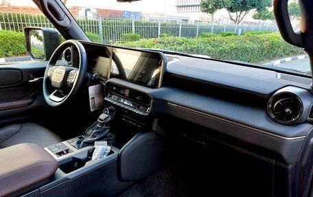 Toyota Land Cruiser Prado, 2025 год, 10 278 000 рублей, 15 фотография