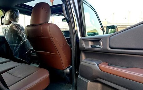 Toyota Land Cruiser Prado, 2025 год, 10 278 000 рублей, 16 фотография
