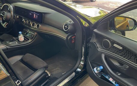 Mercedes-Benz E-Класс, 2021 год, 3 290 000 рублей, 20 фотография