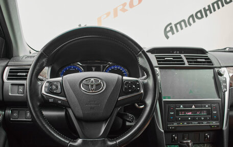 Toyota Camry, 2016 год, 2 350 000 рублей, 12 фотография