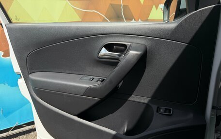 Volkswagen Polo VI (EU Market), 2013 год, 484 000 рублей, 17 фотография