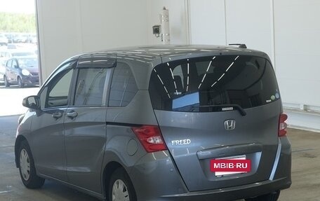 Honda Freed I, 2009 год, 630 776 рублей, 2 фотография