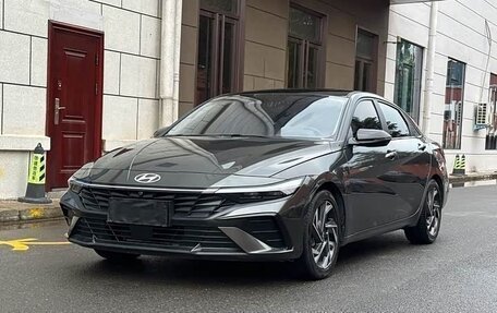 Hyundai Elantra, 2023 год, 1 550 000 рублей, 1 фотография