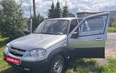 Chevrolet Niva I рестайлинг, 2013 год, 570 000 рублей, 1 фотография