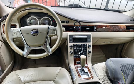 Volvo XC70 II рестайлинг, 2010 год, 1 380 000 рублей, 28 фотография